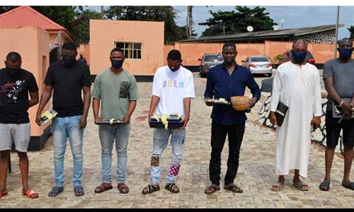 Two Brothers, Three Others In EFCC Net For Alleged Internet Fraud