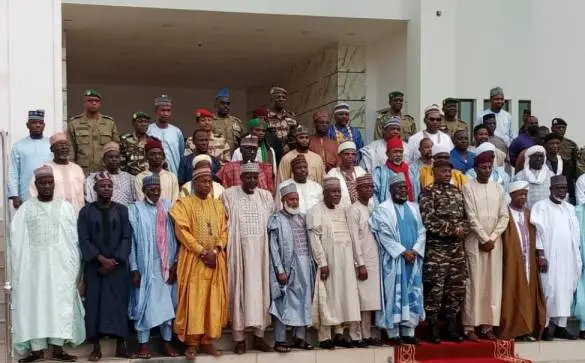 Nigerian Muslim clerics meet Niger Republic coup leader+ Photos - Law ...