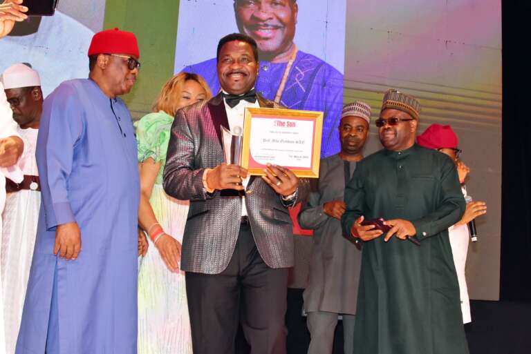 Ozekhome, SAN wins Sun Newspaper Courage in Leadership Award