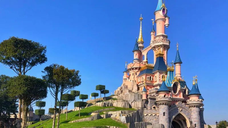 British man charged over ‘wedding’ a 9-year-old at Disneyland Paris was a convicted sexual offender